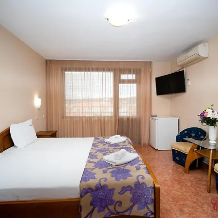 Chuchulev Hotel Sozopol