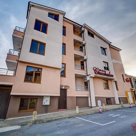 Chuchulev Hotel 3*